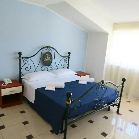 Hostel Grand Calabria Pietrapaola