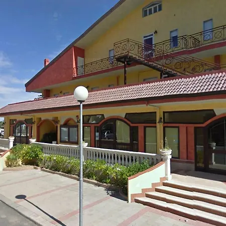 Grand Calabria Hostel