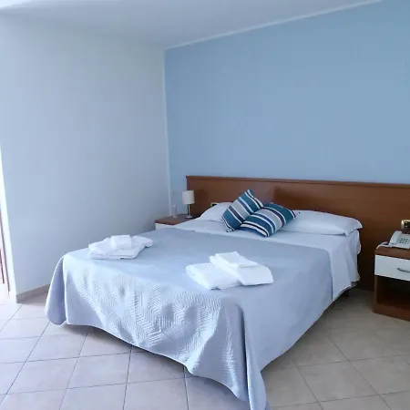 Vandrarhem Grand Calabria *