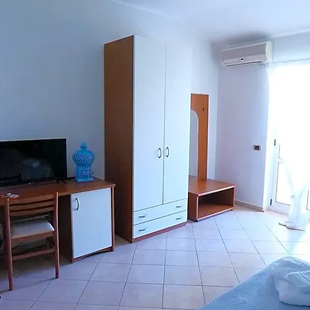 Grand Calabria Hostel *