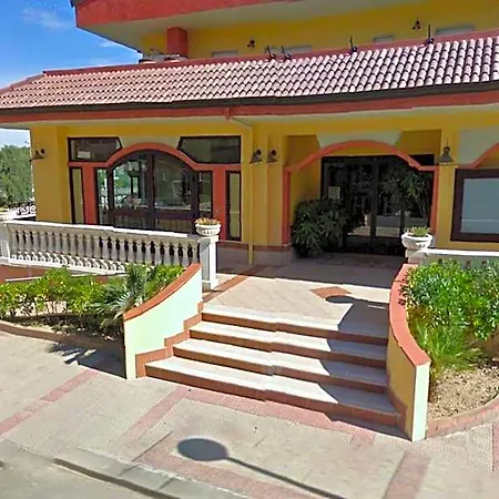 Grand Calabria Hostel Pietrapaola