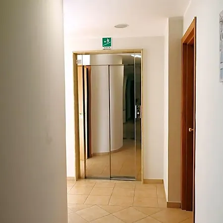 Grand Calabria Hostel Pietrapaola
