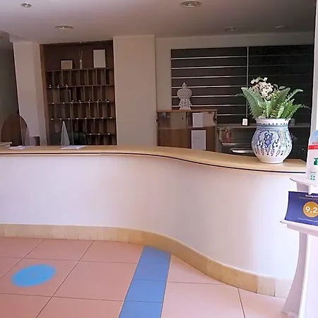 Grand Calabria Hostel Pietrapaola
