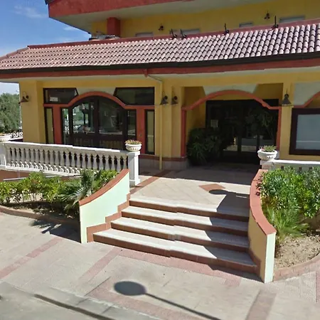 Vandrarhem Grand Calabria *