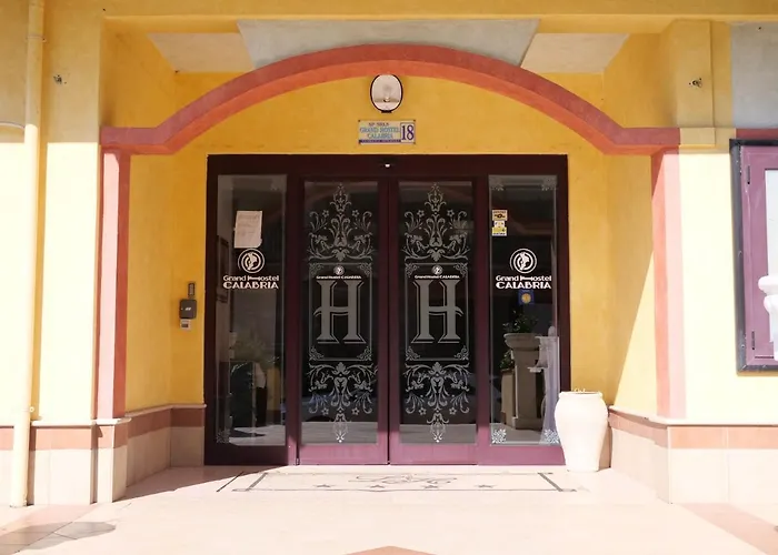 旅馆 Grand Calabria *